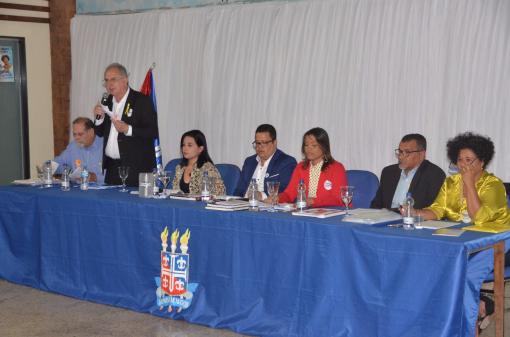 Foi realizado em Brumado debate entre os candidatos que disputam a eleição para os cargos de reitor e vice-reitor da UNEB