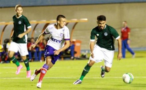 Série B: Bahia vence o Goiás e continua no G4
