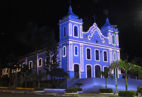 Brumado: Será inaugurado nesta sexta-feira, 22, o sistema de iluminação de Natal do centro da cidade