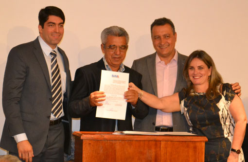 Carinhanha recebe mais de R$ 5 milhões para obras de pavimentação e drenagem