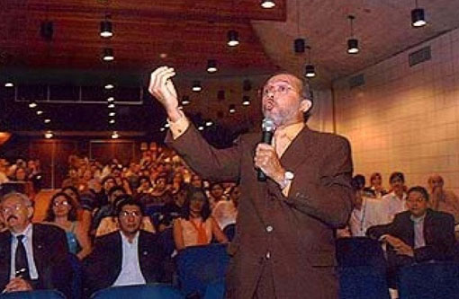 Brumado: CDL realiza seminário 'A magia da criatividade e o poder da liderança'