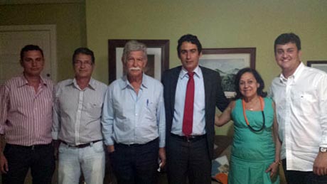 Márcio Moreira participa de reunião com senadora Lídice da Mata
