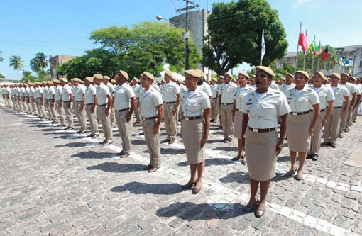 Bahia: Polícia Militar forma mais de mil novos soldados