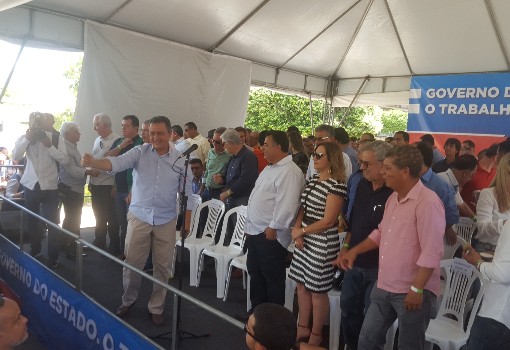 Em Livramento de Nossa Senhora, Rui Costa autoriza recuperação de estradas e sistema de abastecimento de água