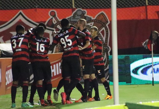 Copa do Nordeste: Vitória goleia Ferroviário-CE por 4 a 1