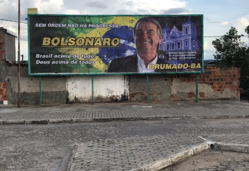 Brumado: justiça eleitoral determina que outdoor em homenagem ao deputado Jair Bolsonaro seja retirado 