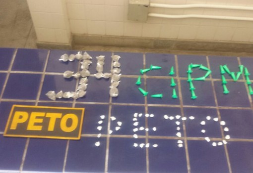 Polícia Militar apreende drogas no Bairro Urbis II, em Brumado