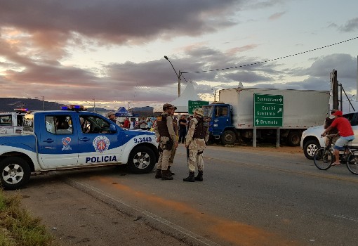 Caminhoneiros garantem que mobilização segue 'firme e forte' em Brumado