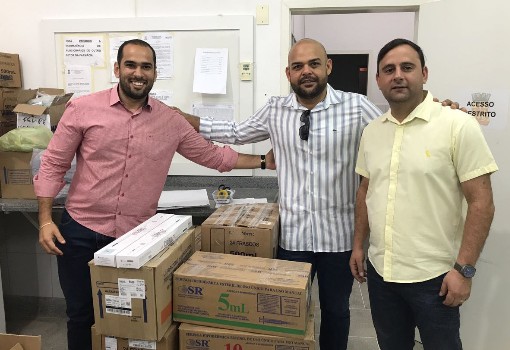 Prefeito de Brumado autoriza doações para o Hospital Regional de Janaúba