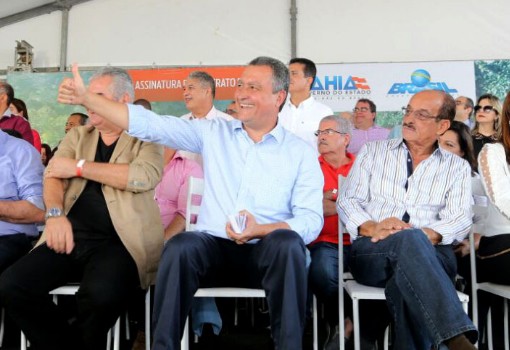 Rui assina contrato para duplicação da Rodovia Ilhéus-Itabuna em benefício de mais de 500 mil baianos