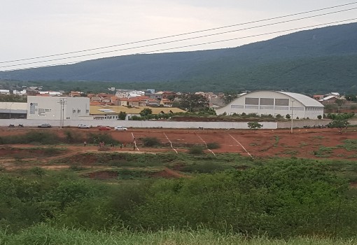 Brumado: terreno próximo ao IFBA é invadido