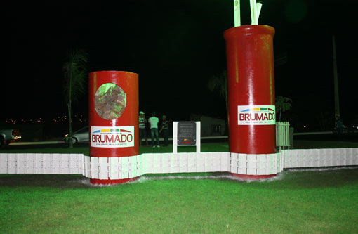 Brumado: Praça Lindolpho Azevedo de Brito é inaugurada