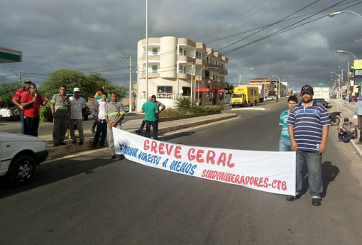 Brumado: SINDMINERADORES participa das mobilizações pela Greve Geral