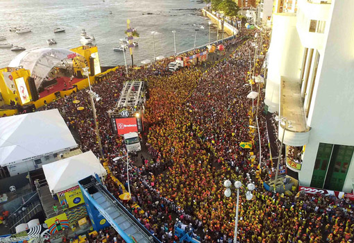 Carnaval de Salvador terá 770 mil turistas e vai movimentar R$1,7 bilhão