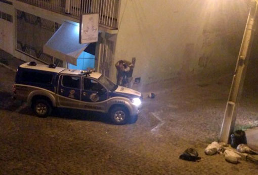 Brumado: menor de idade é apreendido após fugir da polícia e cair de moto