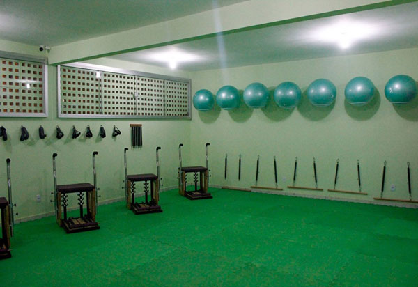 Brumado: Academia de Saúde do bairro Dr. Juracy é entregue à comunidade e oferece aulas de pilates