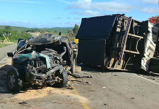 BA-262: três pessoas morrem em acidente no trecho entre Conquista-Anagé