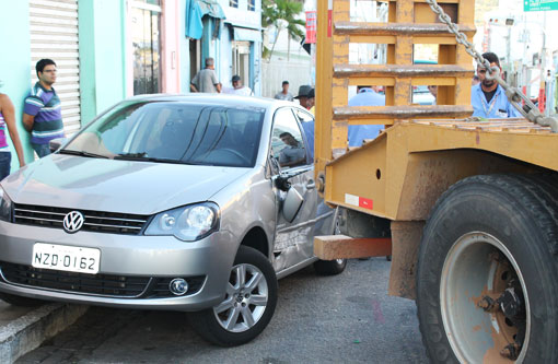 Brumado: Mais uma carreta que presta serviço a Fiol se envolve em acidente