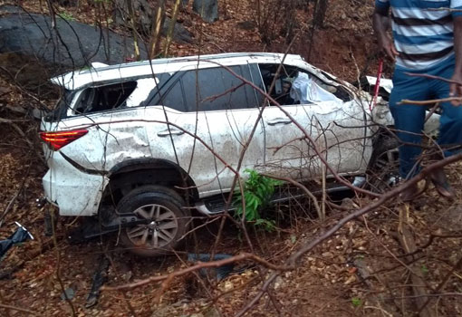 Médico que seguia de Bom Jesus da Lapa para Guanambi sofre acidente de carro na Serra dos Brindes