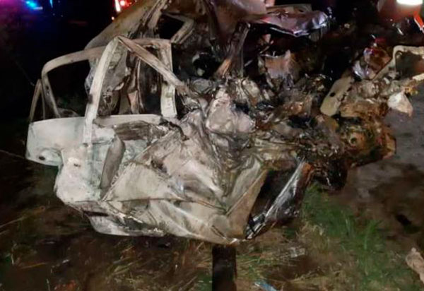 Três crianças e quatro adultos morrem em acidente na BR-116