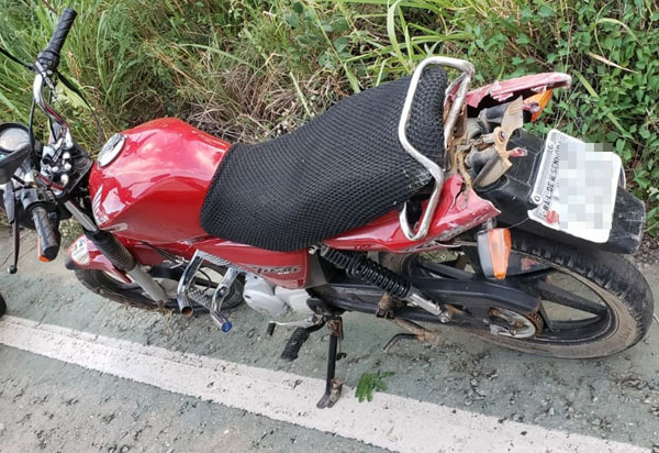 Jovem perde o controle de moto e morre na  BA-148, entre Rio de Contas e Livramento