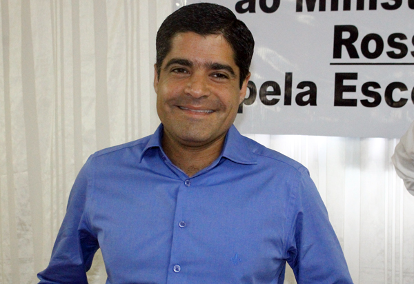 Pesquisa Instituto Quaest aponta vitória de ACM Neto no 1º turno para o governo da Bahia