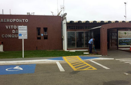 Aeroporto de Vitória da Conquista retoma operações após três dias
