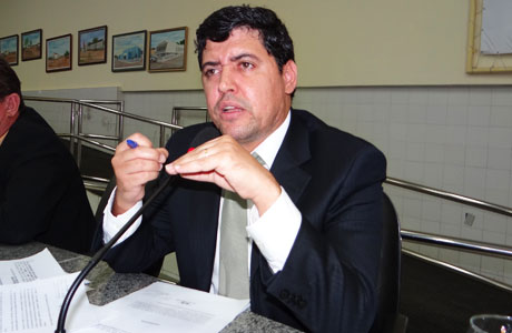 Brumado: Vereador Agno Meira apresenta projeto para criação do Conselho da Juventude