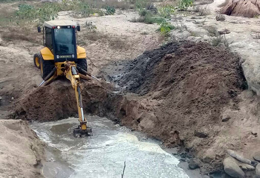 Prefeitura Municipal de Brumado intensifica ações no combate à seca na zona rural do munícipio 