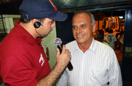 Brumado: Aguiberto promete secretaria de Esporte, Cultura e Lazer em janeiro de 2014