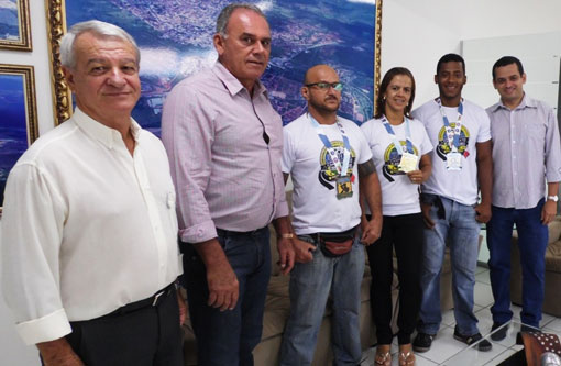 Brumado: Aguiberto recebe visita de equipe de Jiu-Jitsu