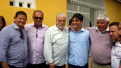 Prefeito Aguiberto participa de visita do governador Wagner ao município de Caculé nesta sexta (14)