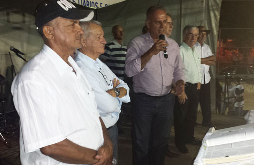 Brumado: Prefeito Aguiberto participa da 14ª Edição da Corrida de Cavalos do Campo Seco
