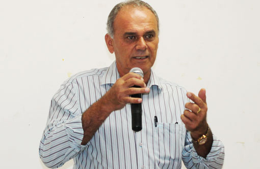 Brumado: Aguiberto busca fortalecimento da microrregião e luta pela vinda de instituições do estado para o município