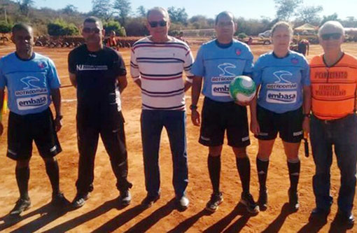Brumado: Prefeito Aguiberto marcou presença na abertura do 2º Campeonato do Gauchão