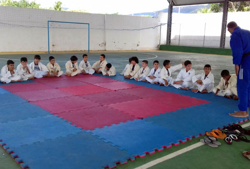 AIBRUM realiza Projeto 'Indústrias pela Cidadania'