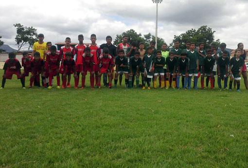 Escolinha Procópio de Barra da Estiva e o Ajax Futebol Clube de Brumado se unem e realizam peneira de futebol com atletas da região