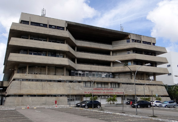 Assembleia Legislativa da Bahia aprova projeto para combater violência contra a mulher