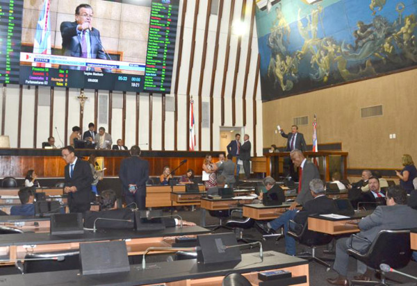Assembleia Legislativa da Bahia aprova projeto que trata de reajuste nas taxas cartorárias