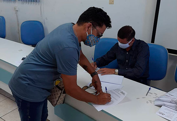 Brumado: Artistas e segmentos culturais assinam termo de adesão a Lei Aldir Blanc