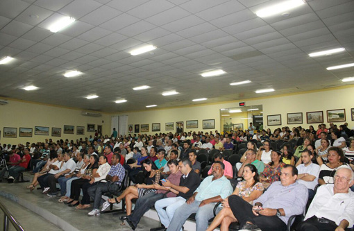 Plenária do mandato do vereador Alessandro Lôbo é realizada com êxito e sucesso de público 