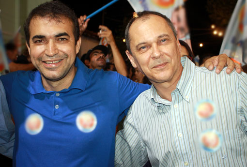 Eleições 2016 - Agenda: Dr. Alessandro e Carlinhos Moura participam de caminhada no Bairro das Flores nesta terça (13)