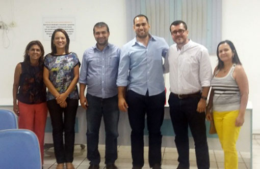 Presidente do legislativo brumadense participa de reunião com representantes do MEC e Conselho de Saúde sobre implantação do curso de medicina em Brumado 