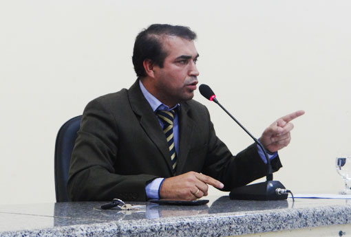 Brumado: Câmara de Vereadores derruba veto da prefeitura que se refere ao reajuste dos professores