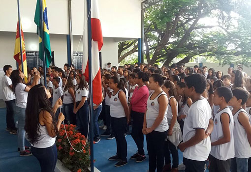 Brumado: Alunos são recepcionados na nova estrutura do CMEAS 