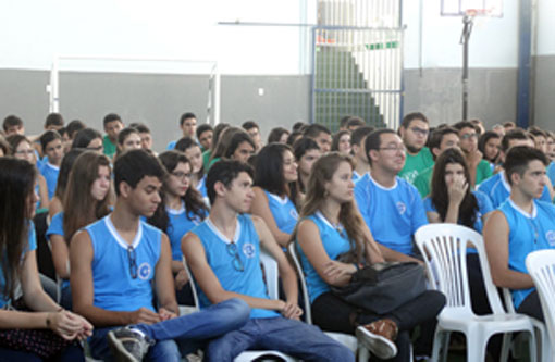 Brumado: Centro Educacional Monteiro Lobato promove Projeto de Orientação Profissional