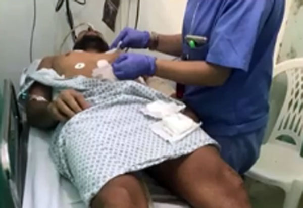 Bahia: Homem é agredido e leva 4 tiros após beijar companheiro dentro de bar