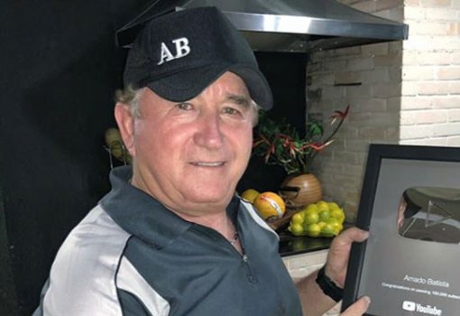 Avião com  cantor Amado Batista fez pouso de emergência em Vitória da Conquista