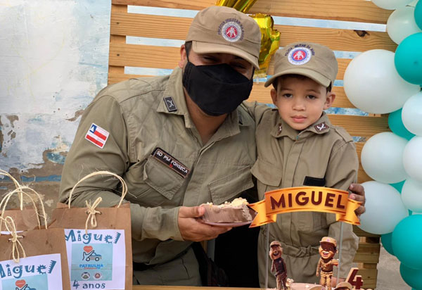PM promove aniversário de criança em Vitória da Conquista