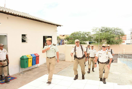 Brumado: Comandante geral da Polícia Militar visitou a sede da 34ª CIPM